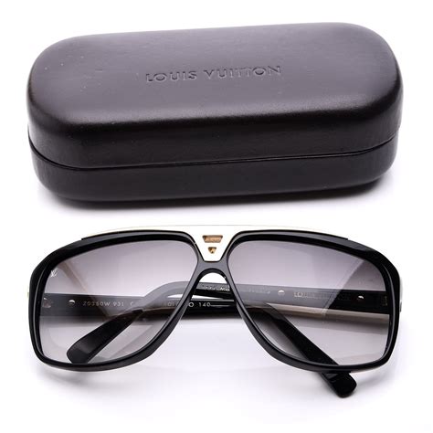 LOUIS VUITTON Evidence Sunglasses Z0350W Black